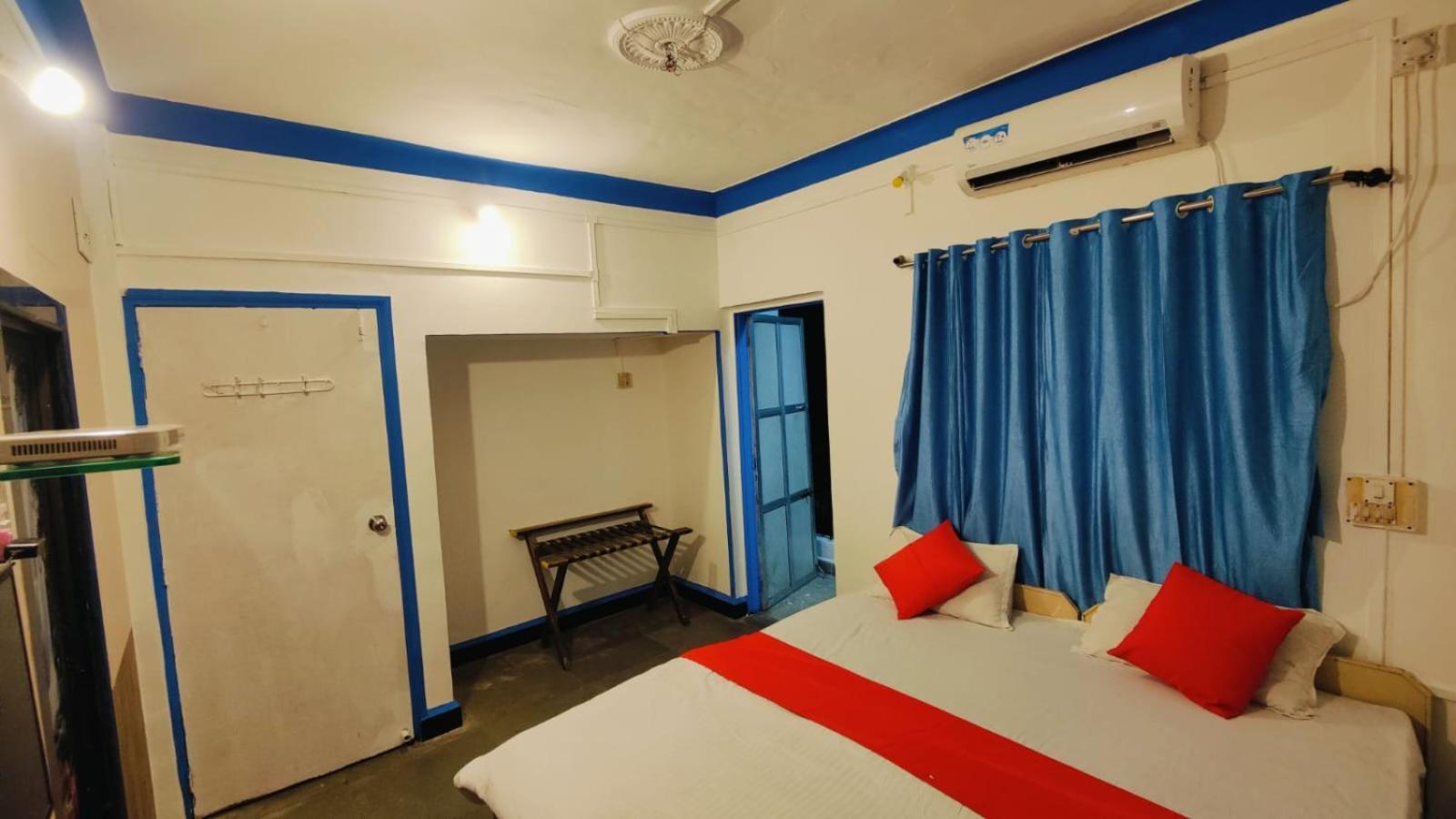 Muktai Nest Hotel อลีบาก ภายนอก รูปภาพ