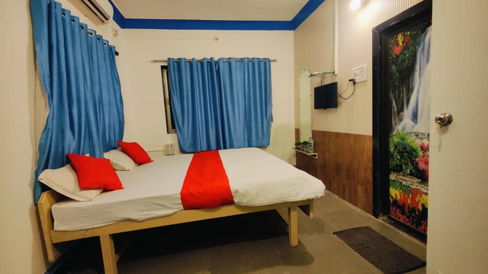 Muktai Nest Hotel อลีบาก ภายนอก รูปภาพ
